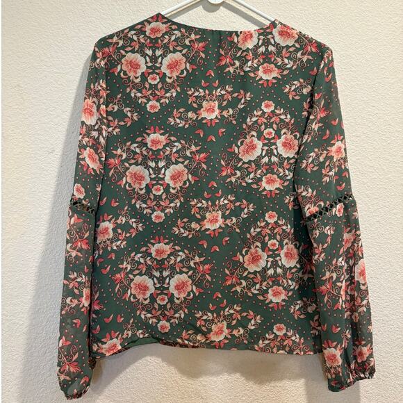Wayf Green Pink Floral Cutout Long Sleeve Peasant Blouse Size S - Picture 2 of 5